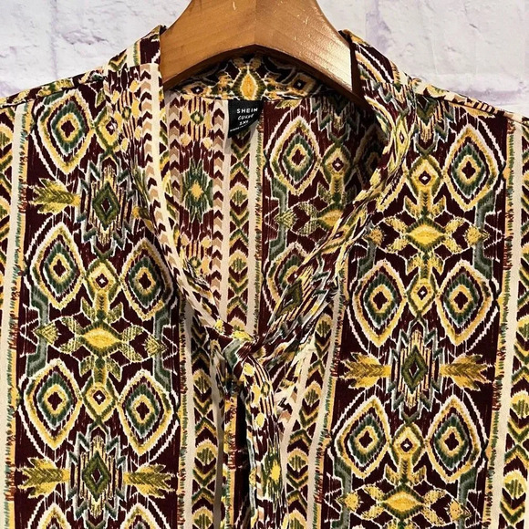 Shein Curve Long Sleeve Geometric Print Blouse Size 1XL Office Career Boho - Picture 6 of 8